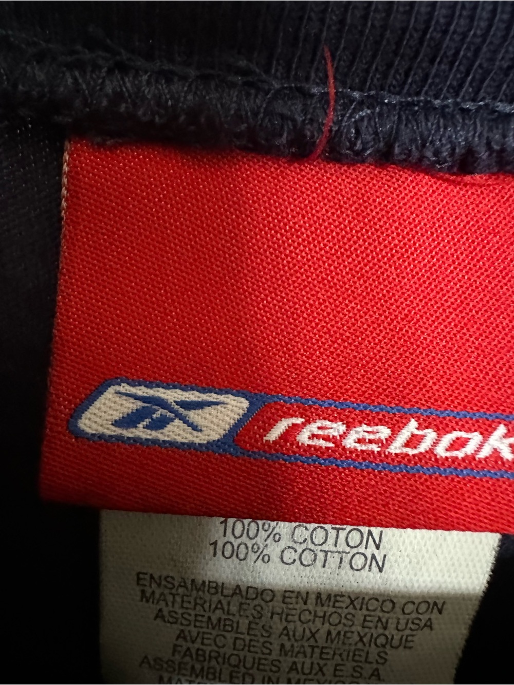 Reebok Navy Miami Dolphins M size Tee - Picture 3 of 4